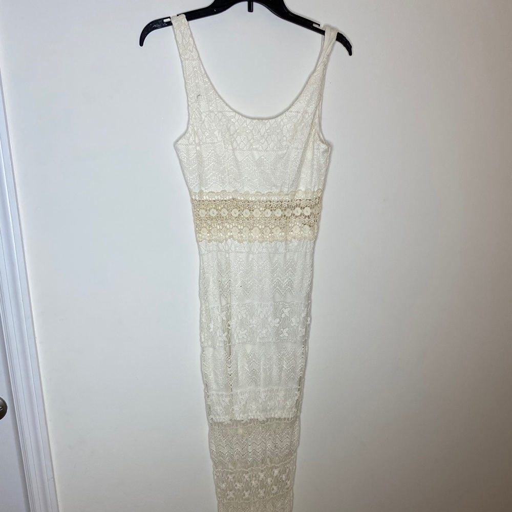 White Long Lace Dress
